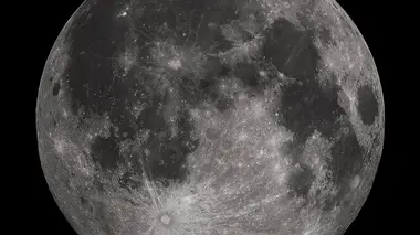 Pleine lune en haute résolution, cratères bien visibles, référence des calendriers lunaires de jardin